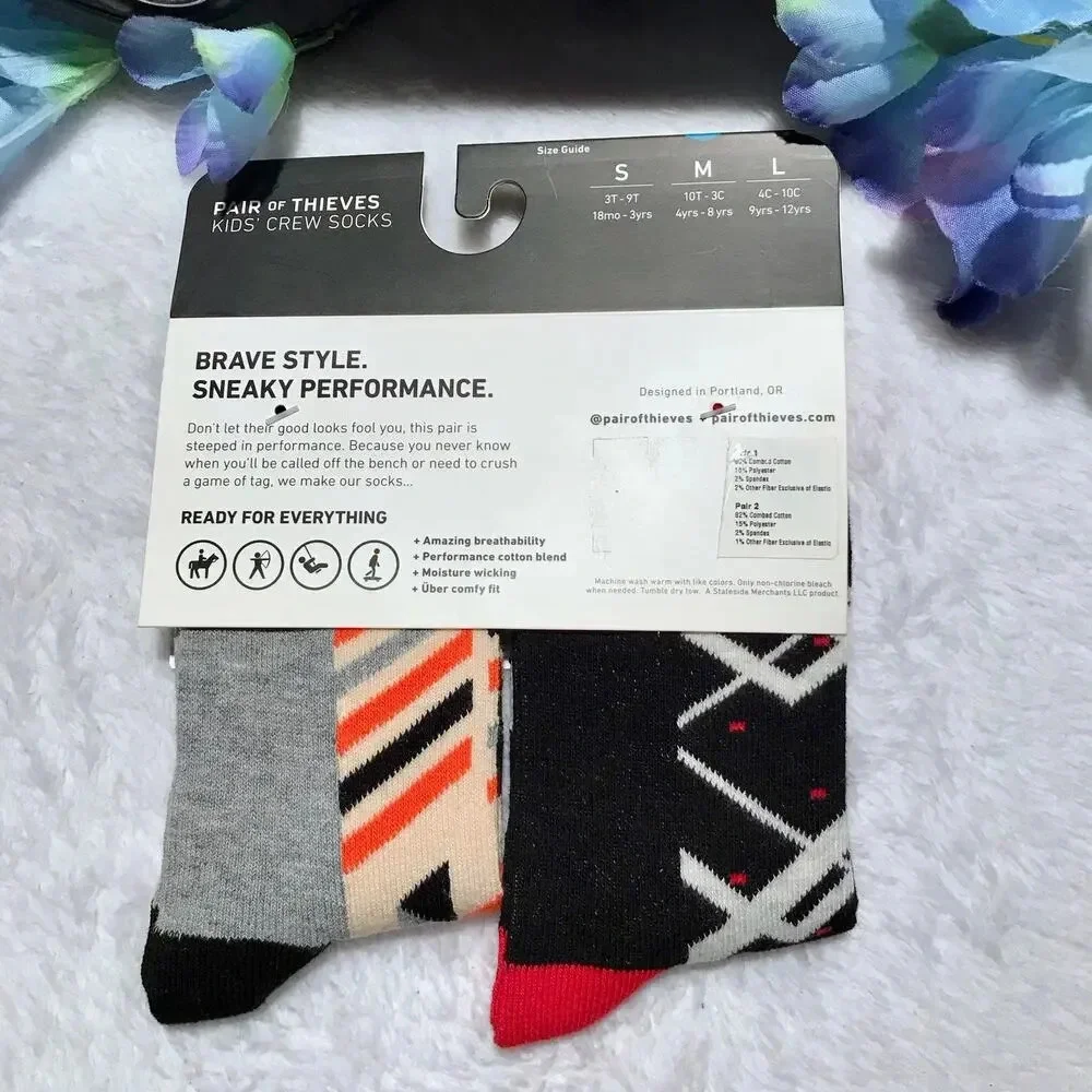 Pair of Thieves NWT 2 Pairs Crew Socks Kids M (4-8 years)